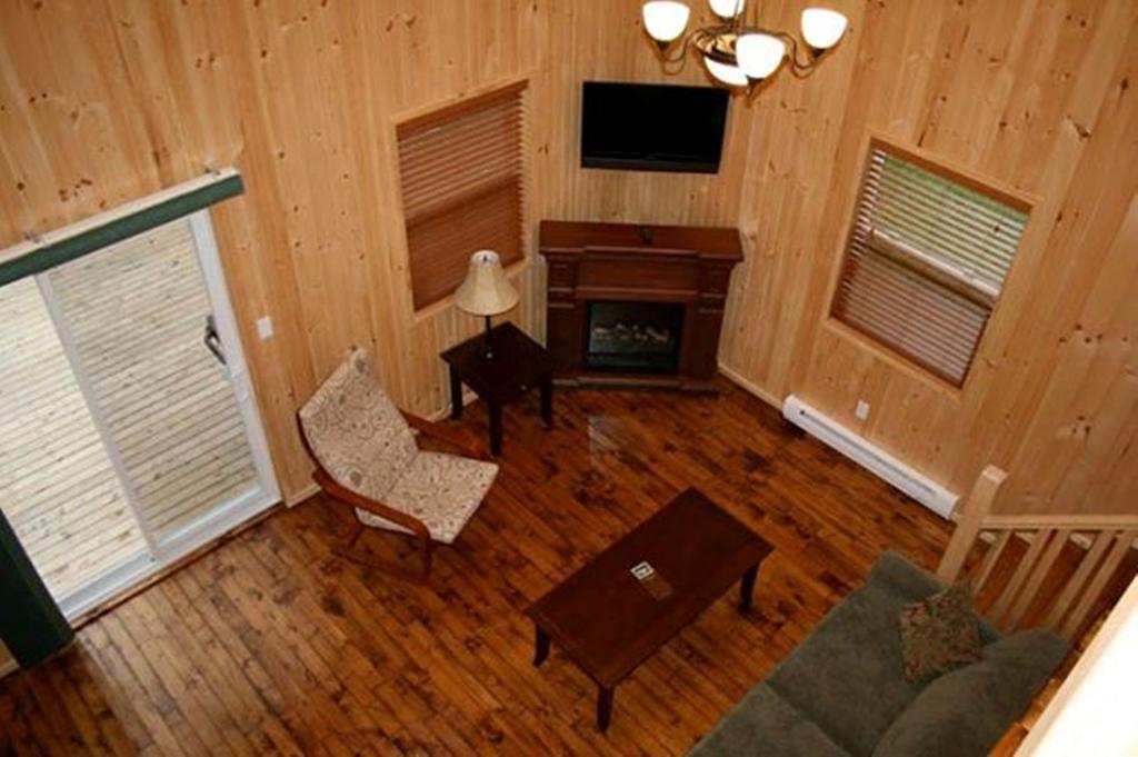 Lanes Riverhouse Inn & Cottages Montague Номер фото